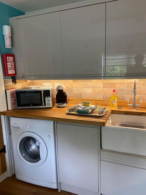 Award Winning Pet Friendly Paddock Cottage Whitby Luaran gambar